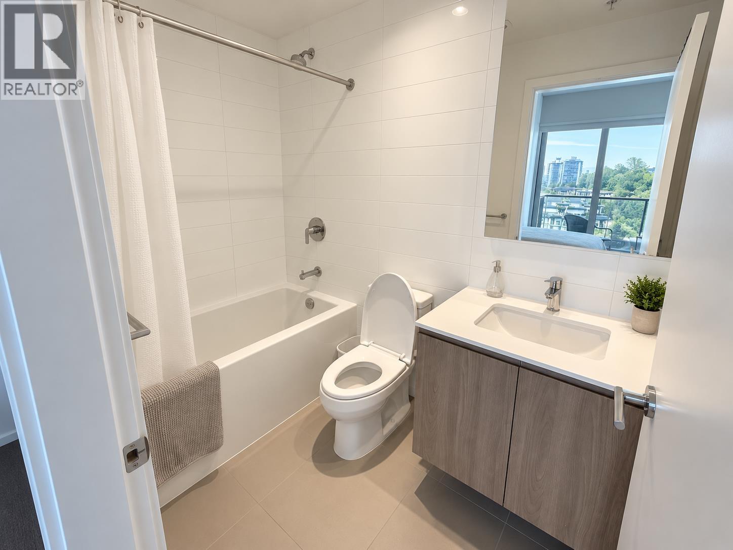 509 4650 Brentwood Boulevard Property Photo 7