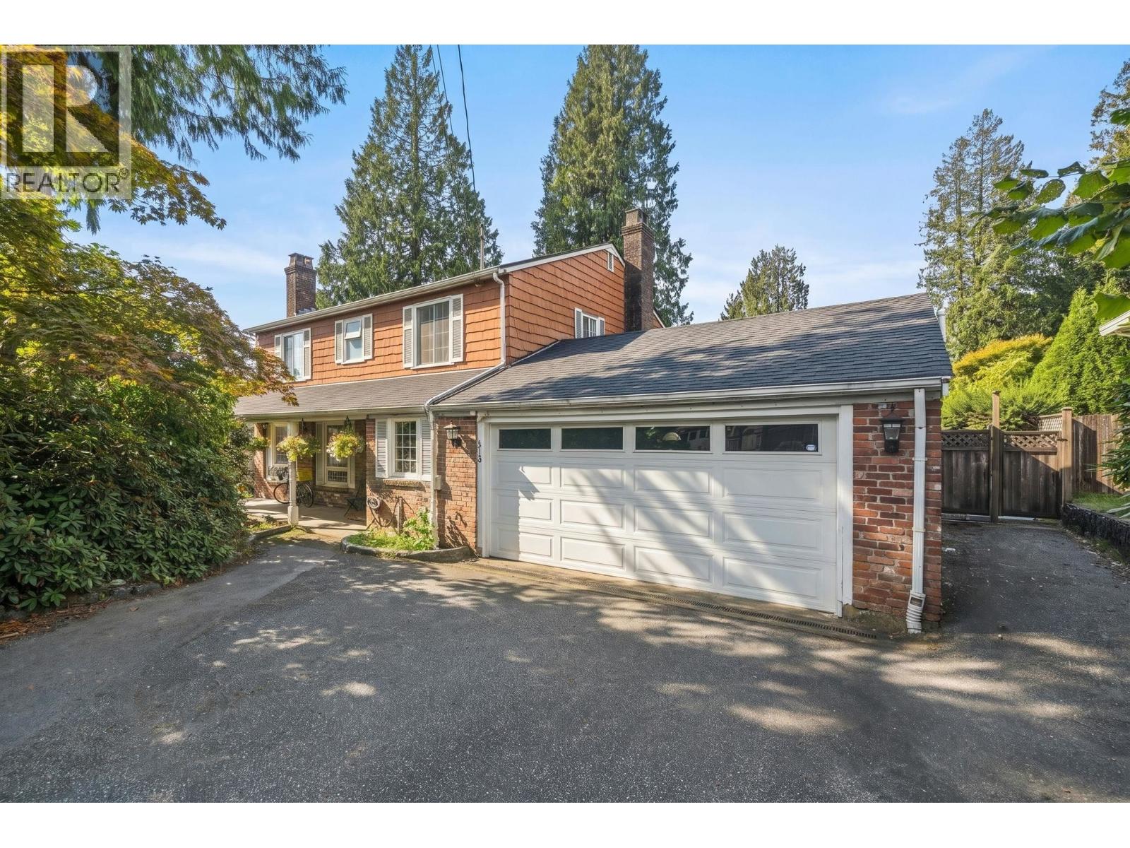 416 FAIRWAY STREET