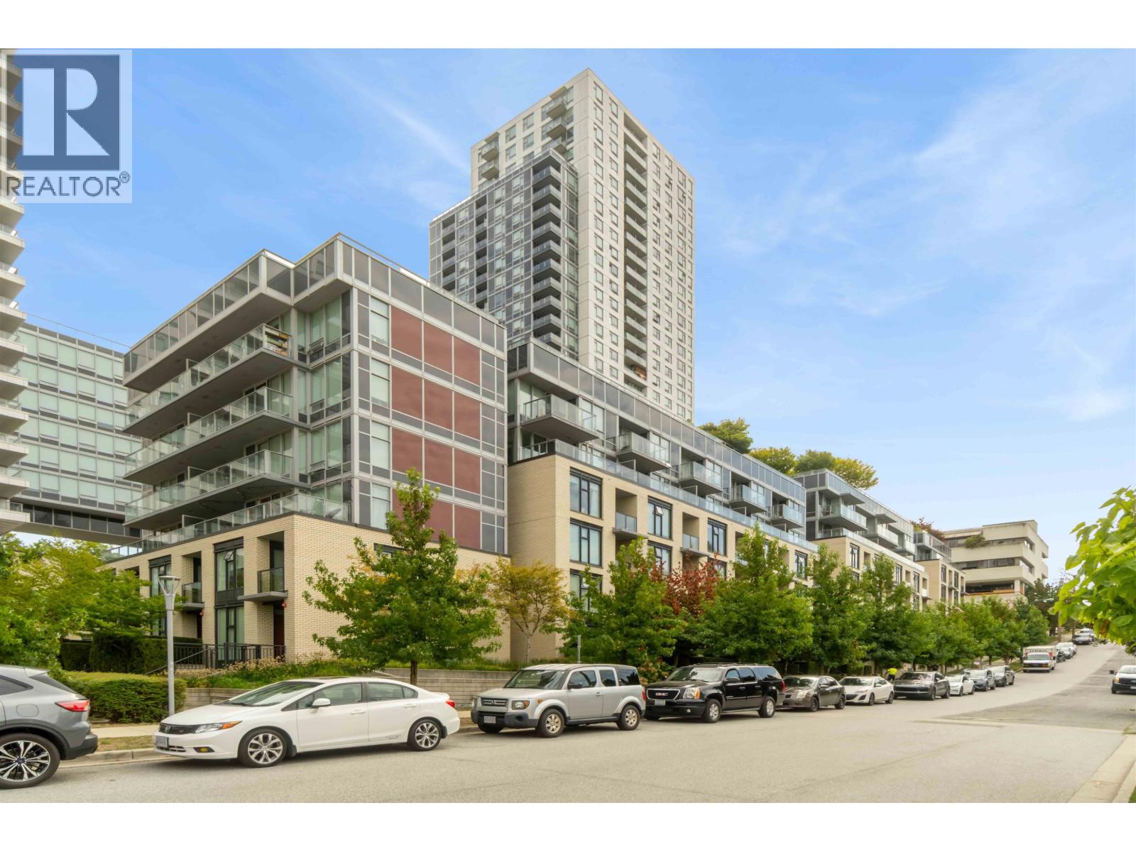 615 5598 Ormidale Street Property Photo 1