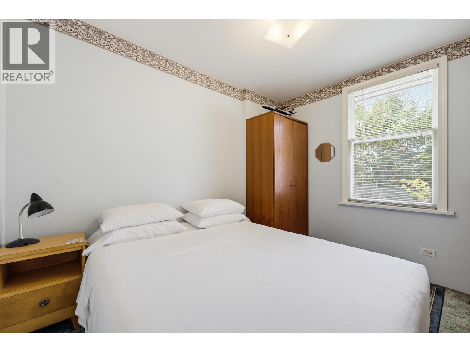 4672 47a Street Property Photo 20