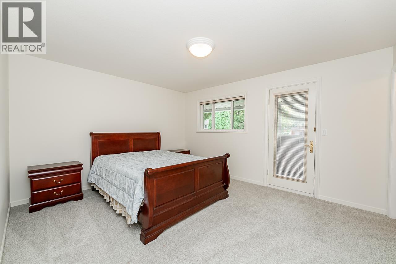 8108 Westlake Street Property Photo 21
