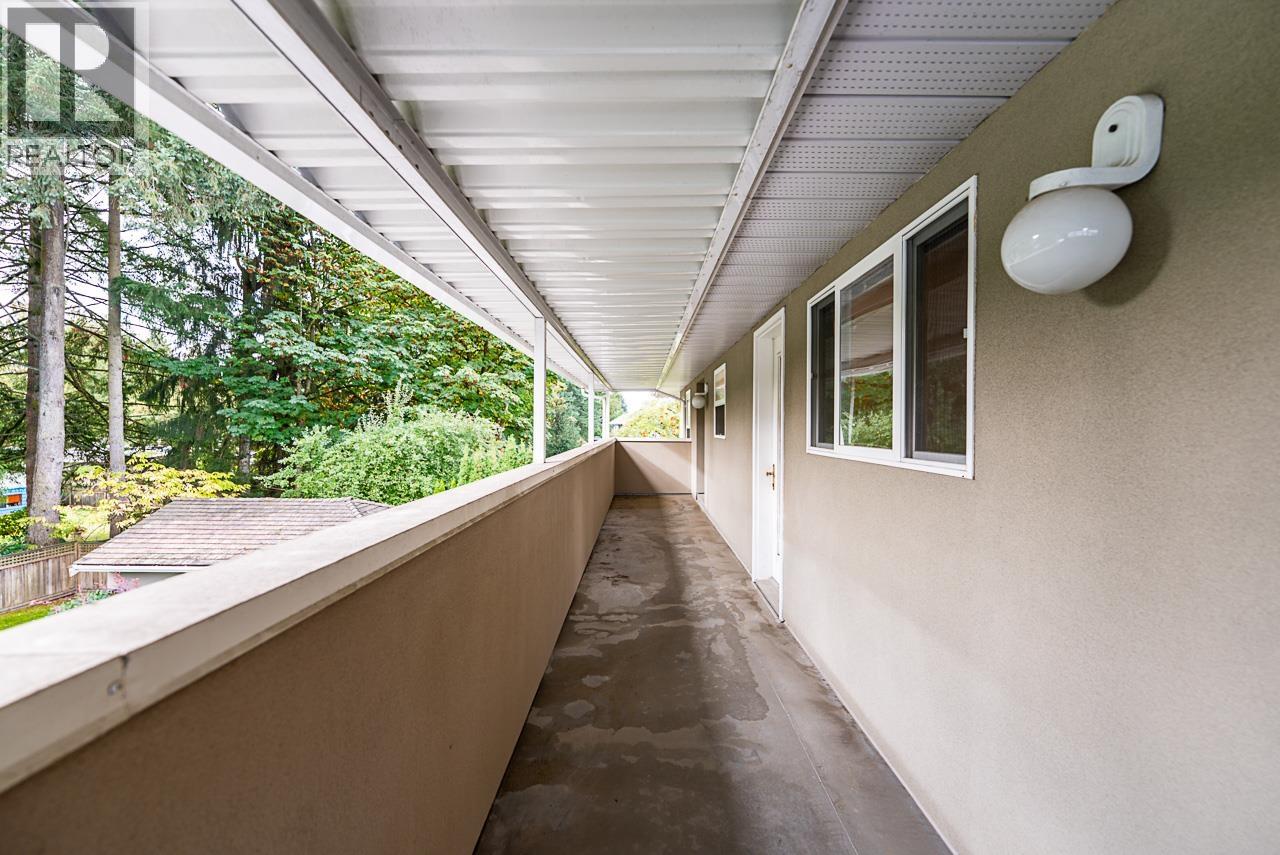 8108 Westlake Street Property Photo 24