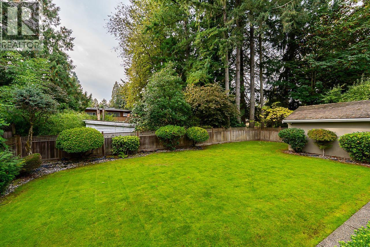 8108 Westlake Street Property Photo 35