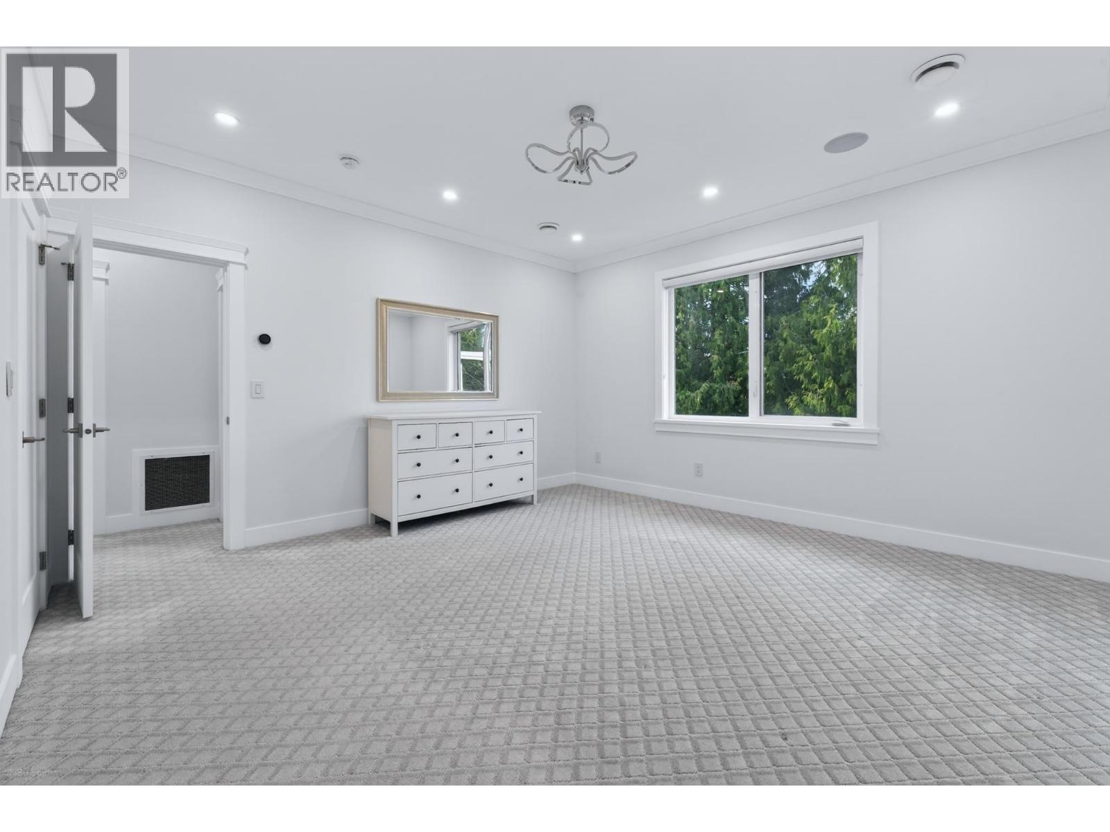4471 Windjammer Drive Property Photo 18