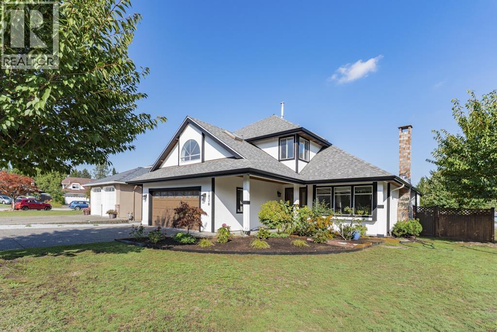 1830 Walnut Crescent Property Photo 1