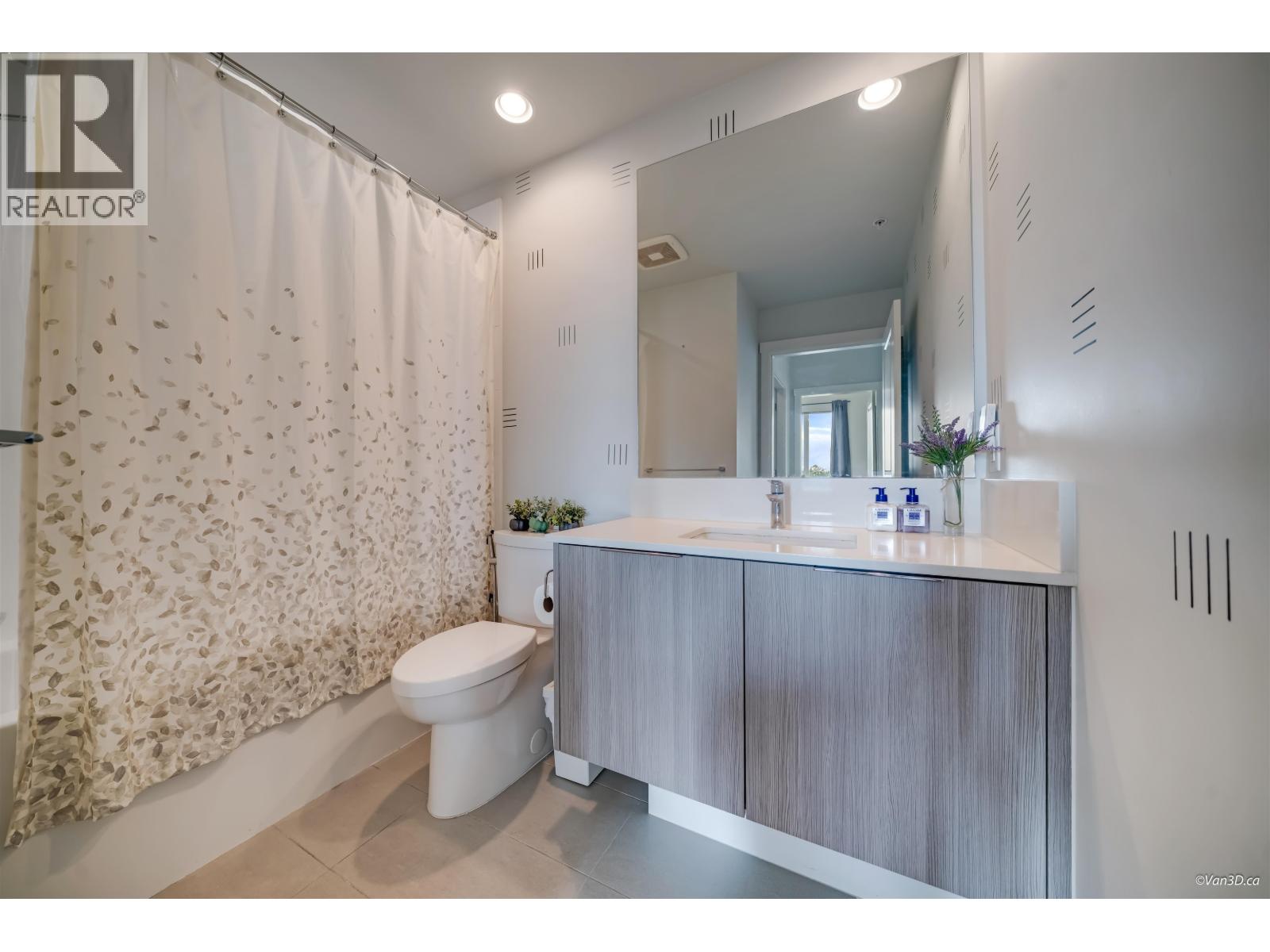 603 3289 Riverwalk Avenue Property Photo 18