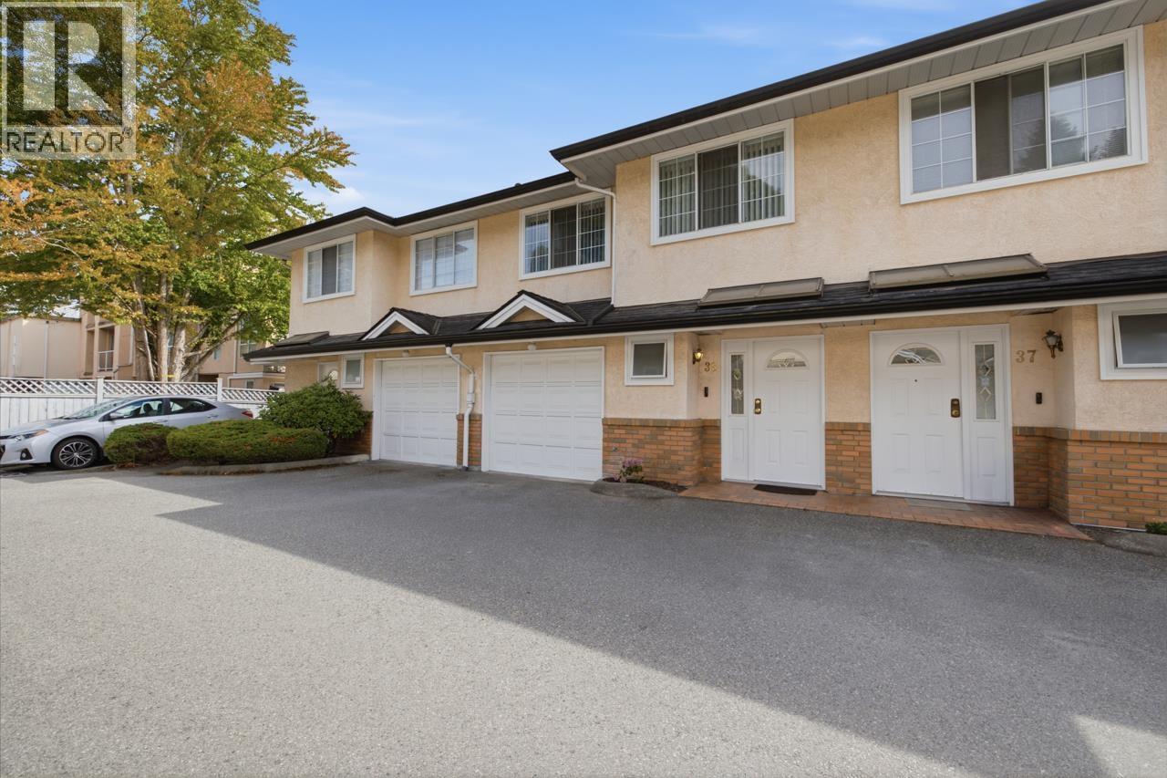 38 7691 Moffatt Road Property Photo 31