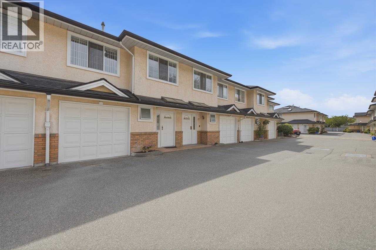 38 7691 Moffatt Road Property Photo 32
