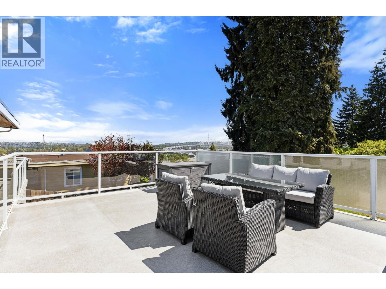 2190 Hillside Avenue Property Photo 1