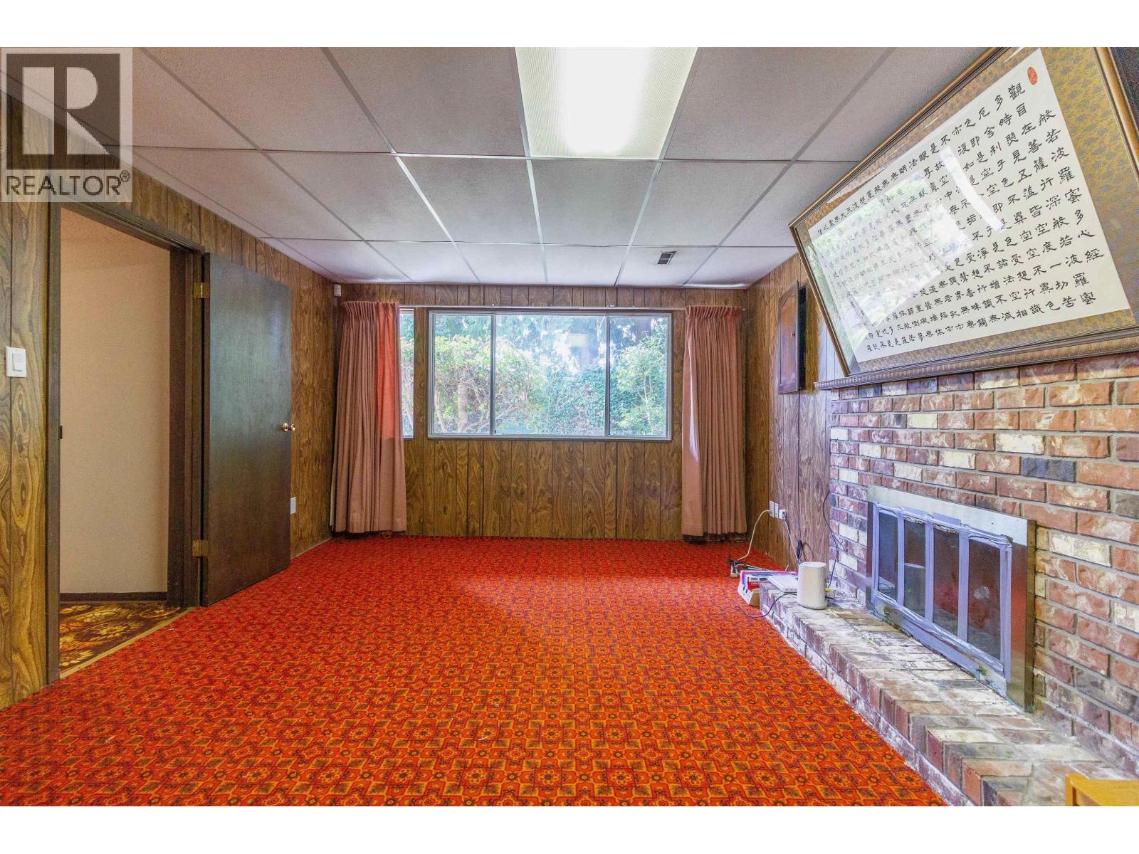 7107 Broadway Property Photo 23