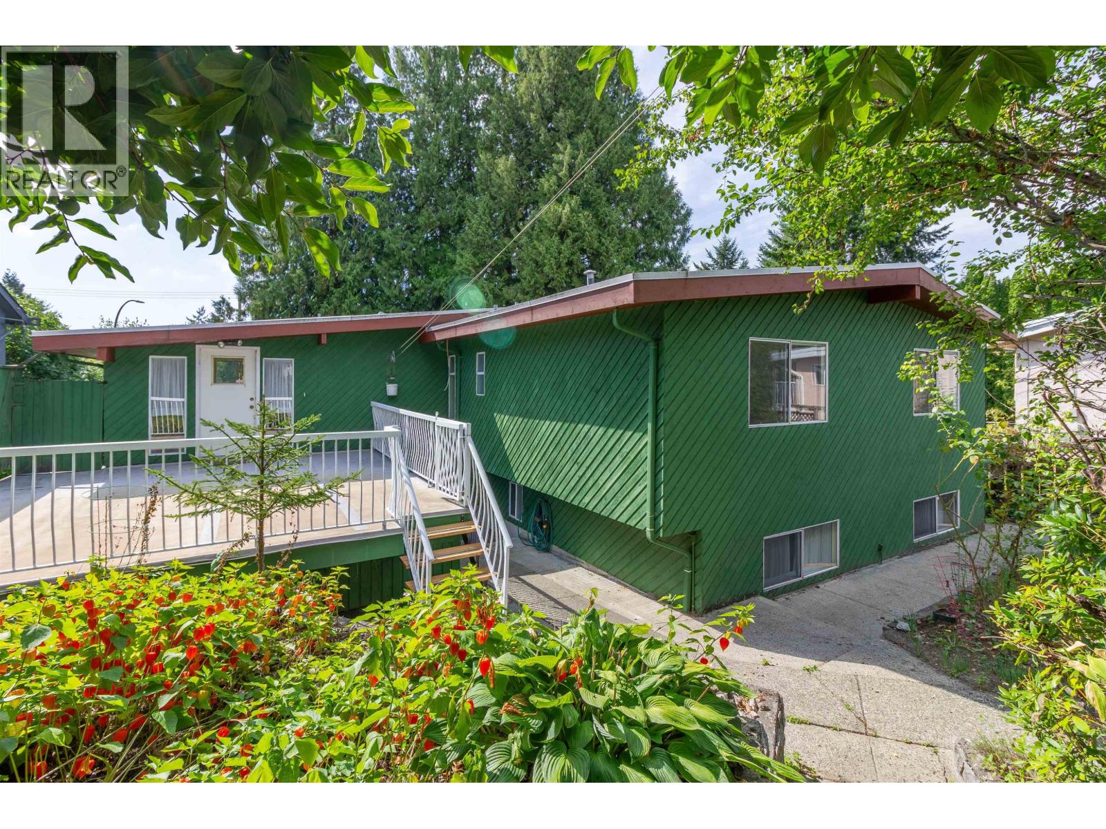 7107 Broadway Property Photo 36