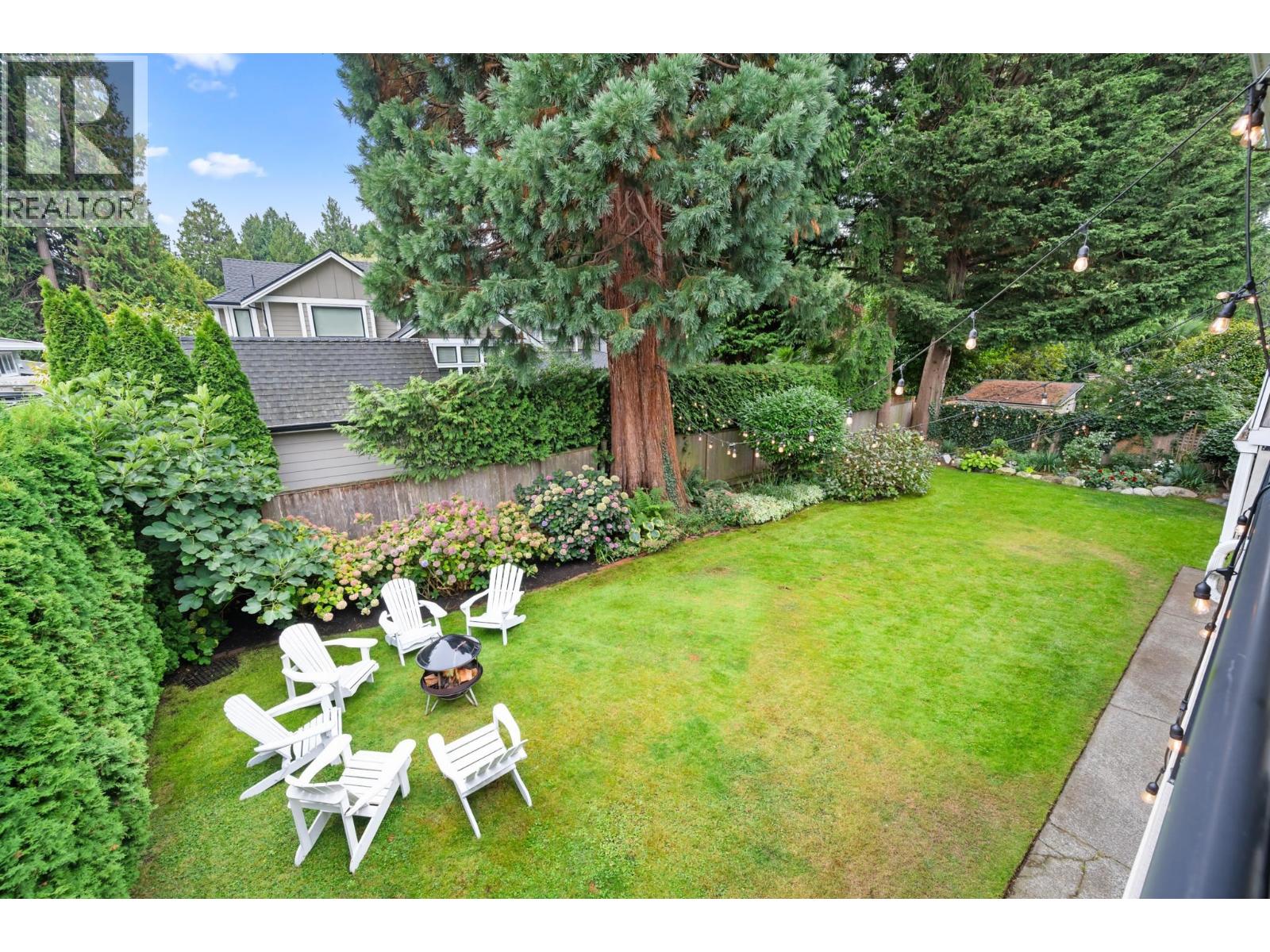 4844 7a Avenue Property Photo 5