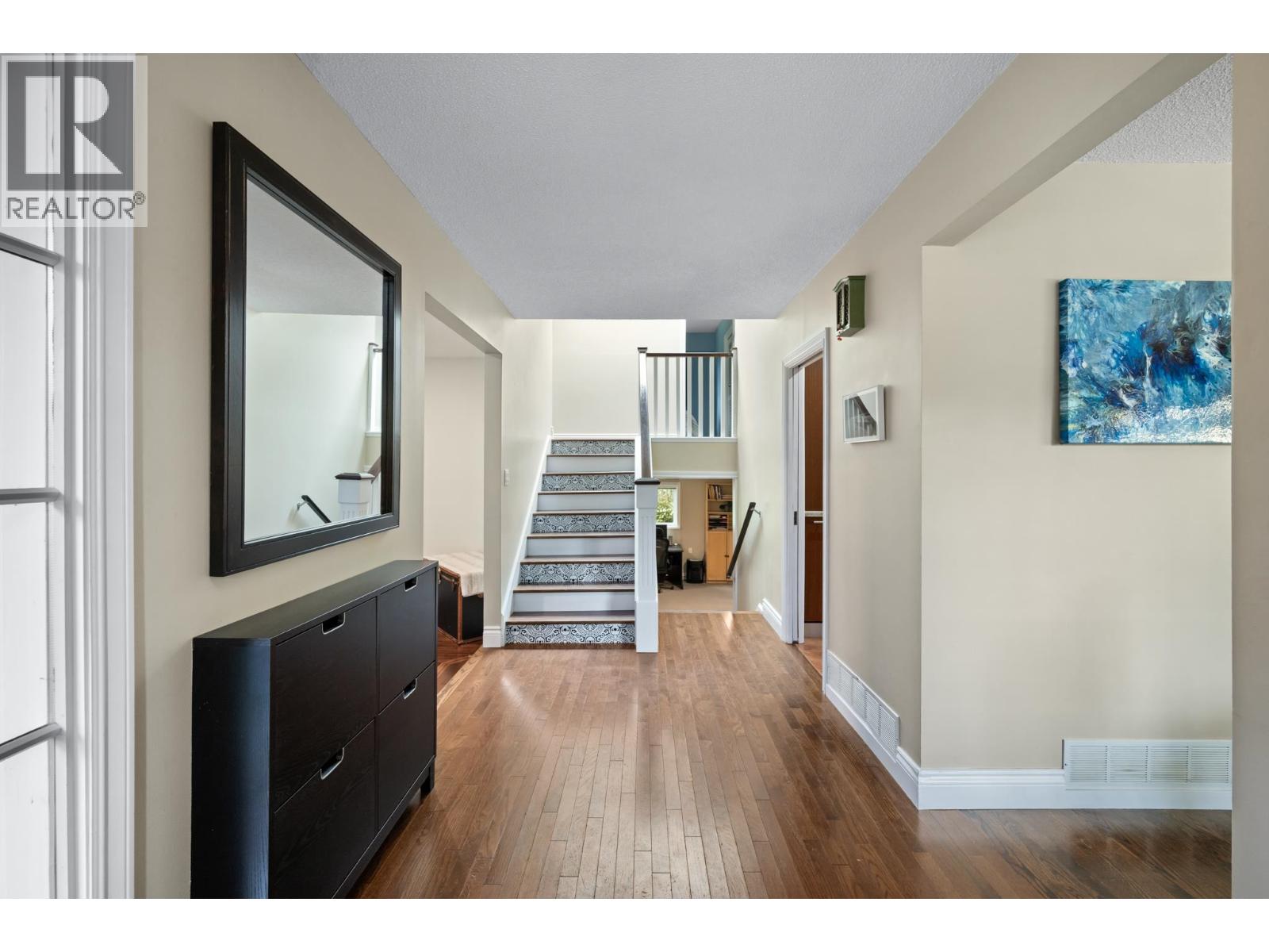 4844 7a Avenue Property Photo 6