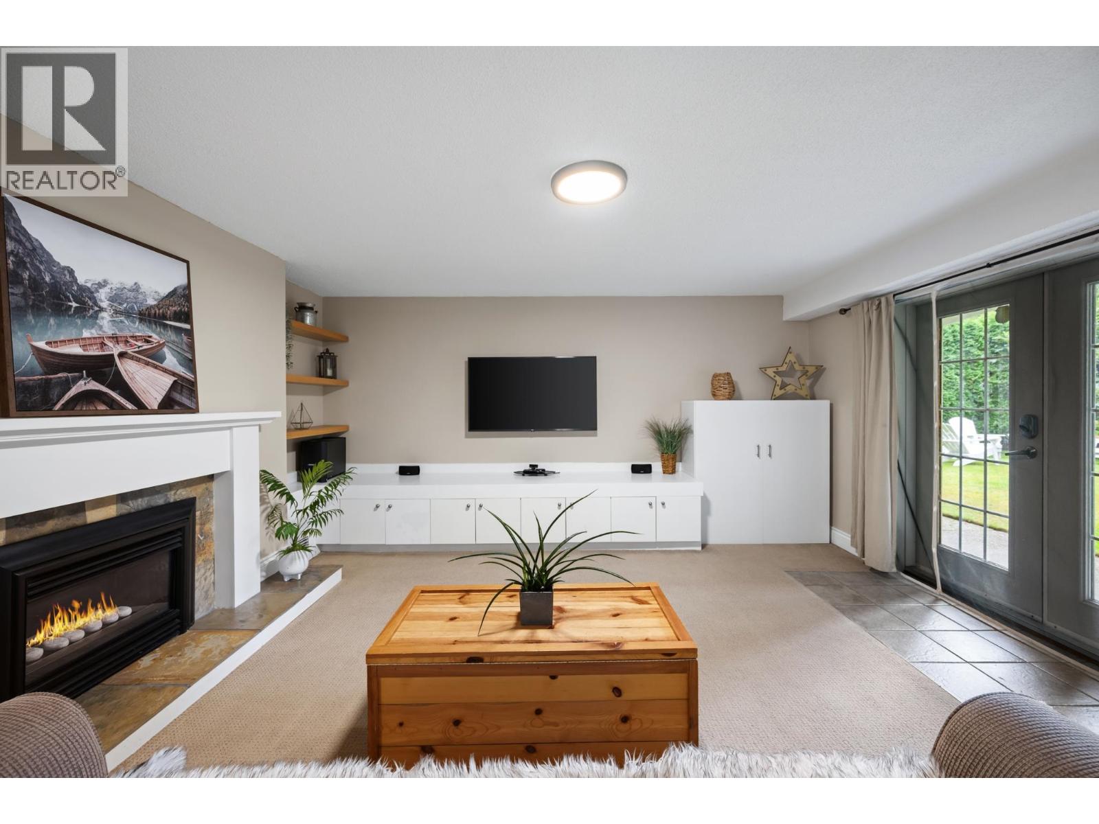 4844 7a Avenue Property Photo 18