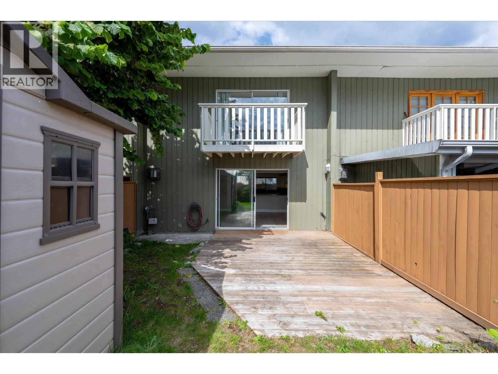 2 40327 DIAMOND HEAD ROAD Property Photo 1