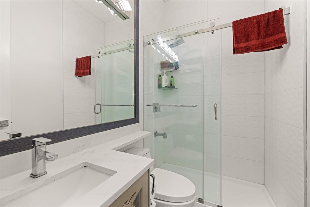 13306 90 Avenue Property Photo 10