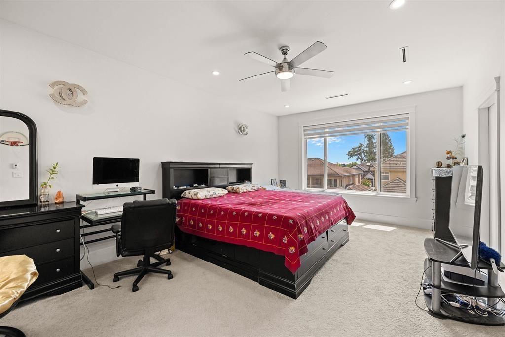 13306 90 Avenue Property Photo 21
