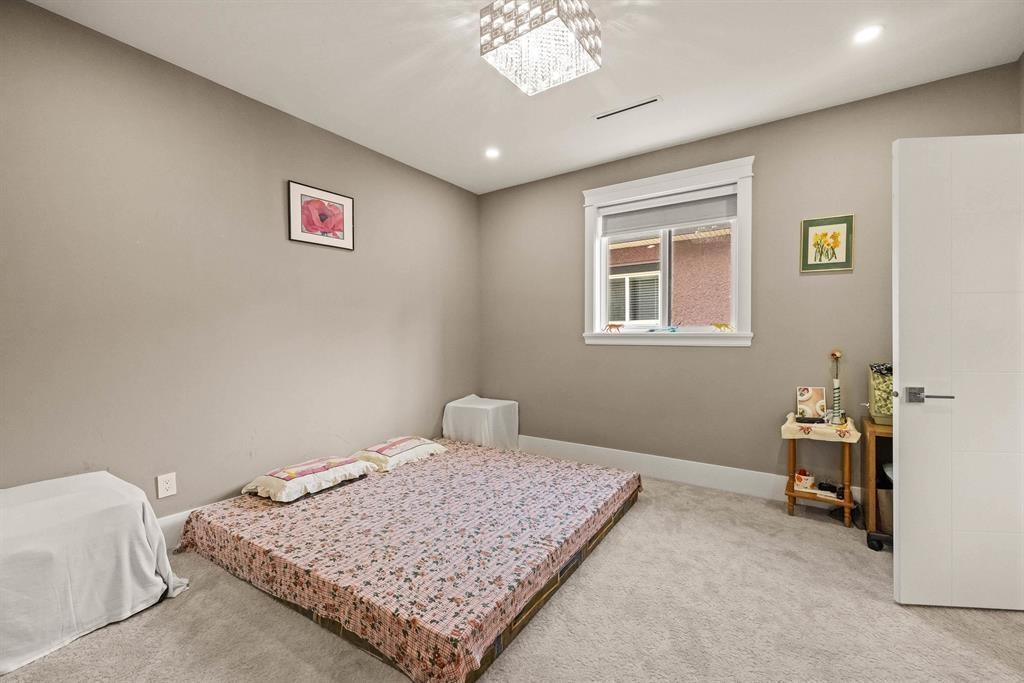 13306 90 Avenue Property Photo 28
