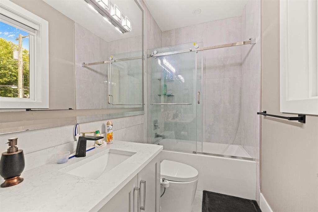 13306 90 Avenue Property Photo 31