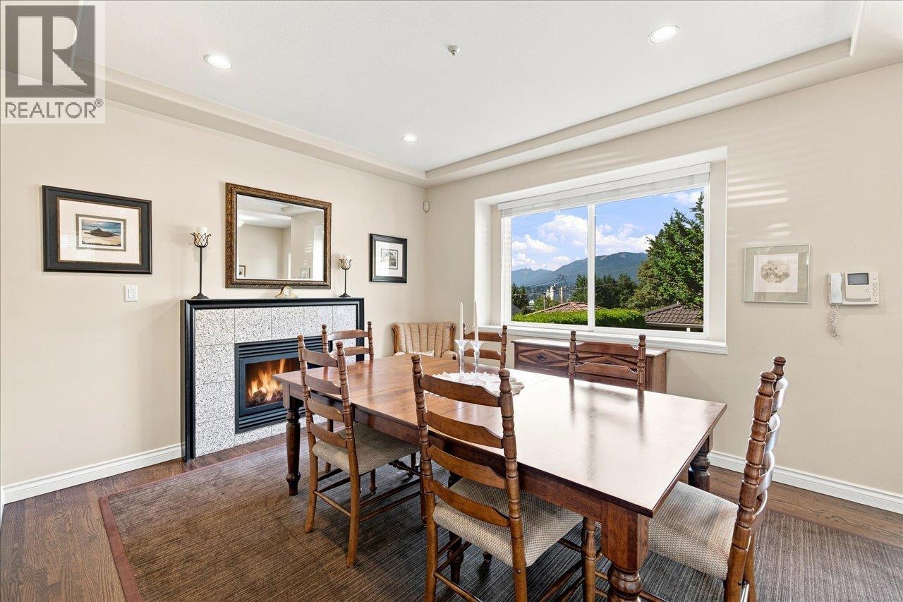 3493 Oxford Street Property Photo 14