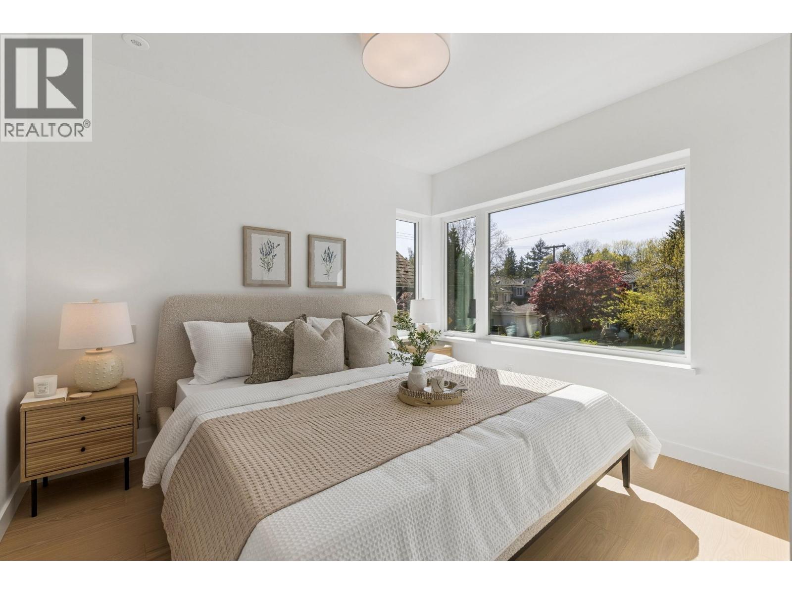 1 6040 Larch Street Property Photo 11