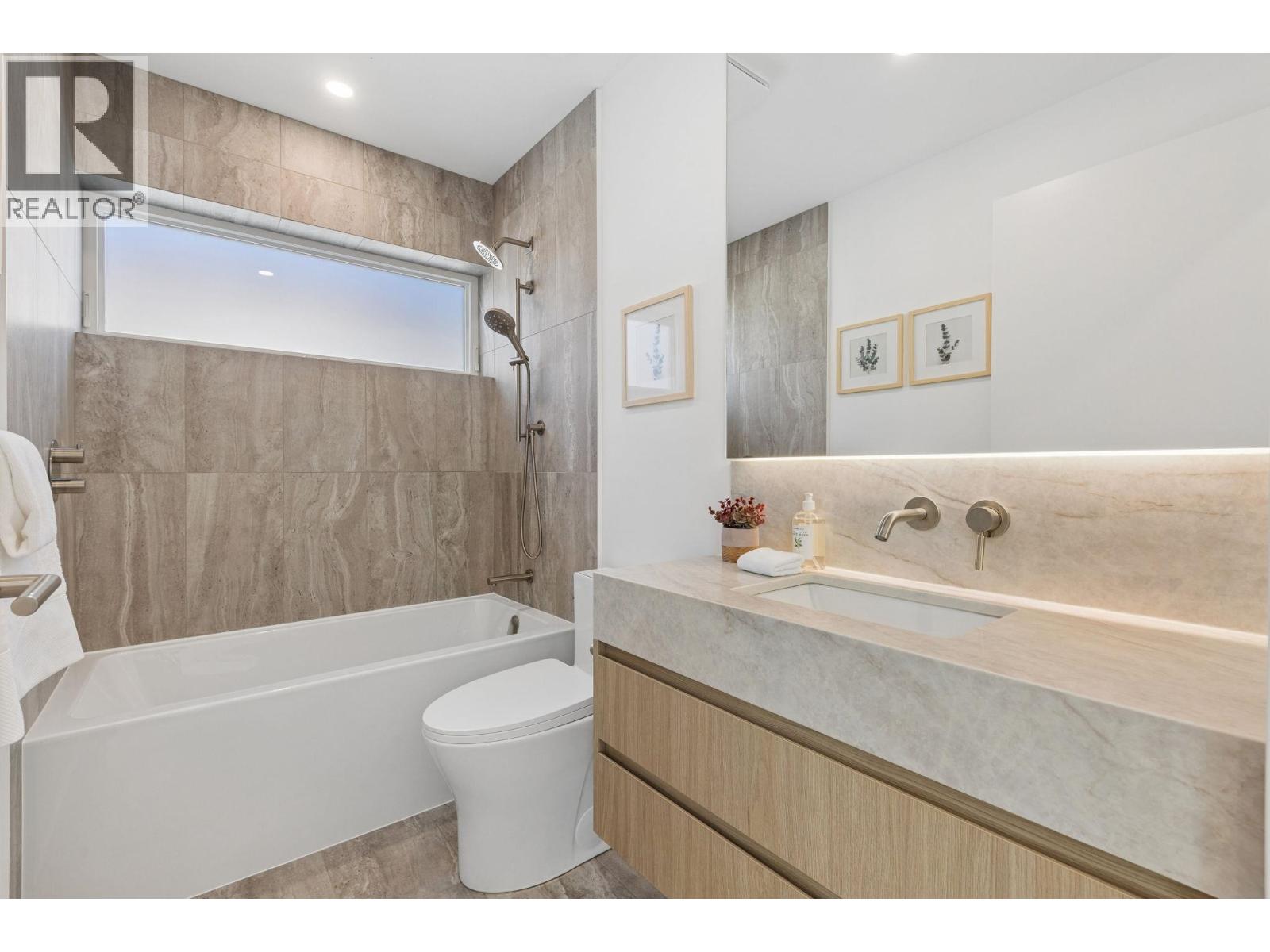 1 6040 Larch Street Property Photo 20