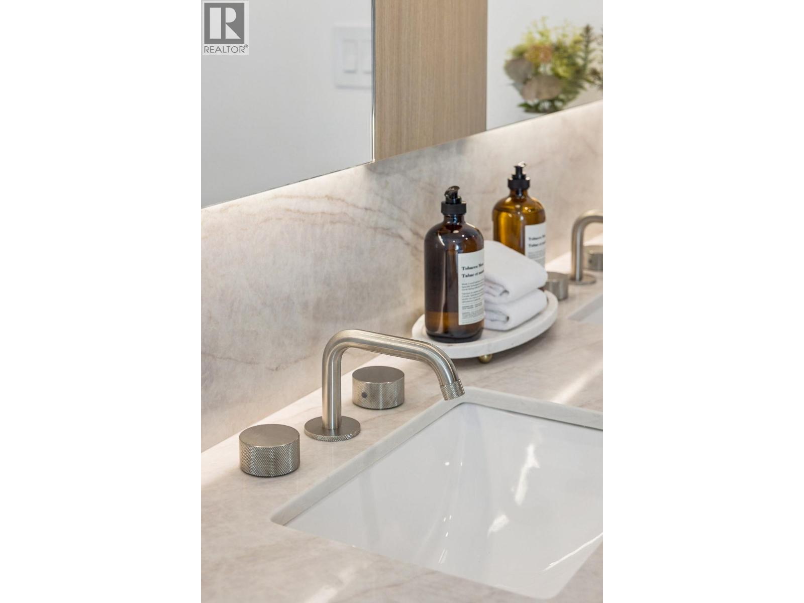 1 6040 Larch Street Property Photo 31
