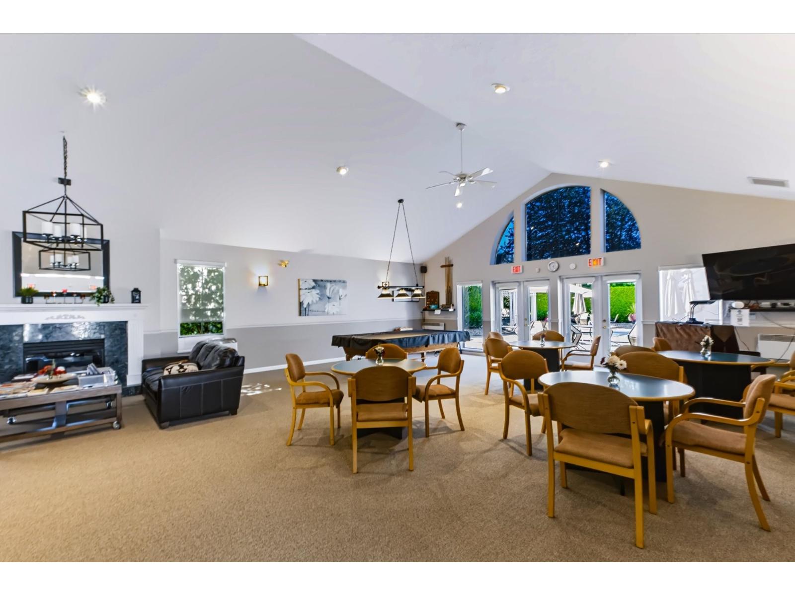 18 9208 208 Street Property Photo 33