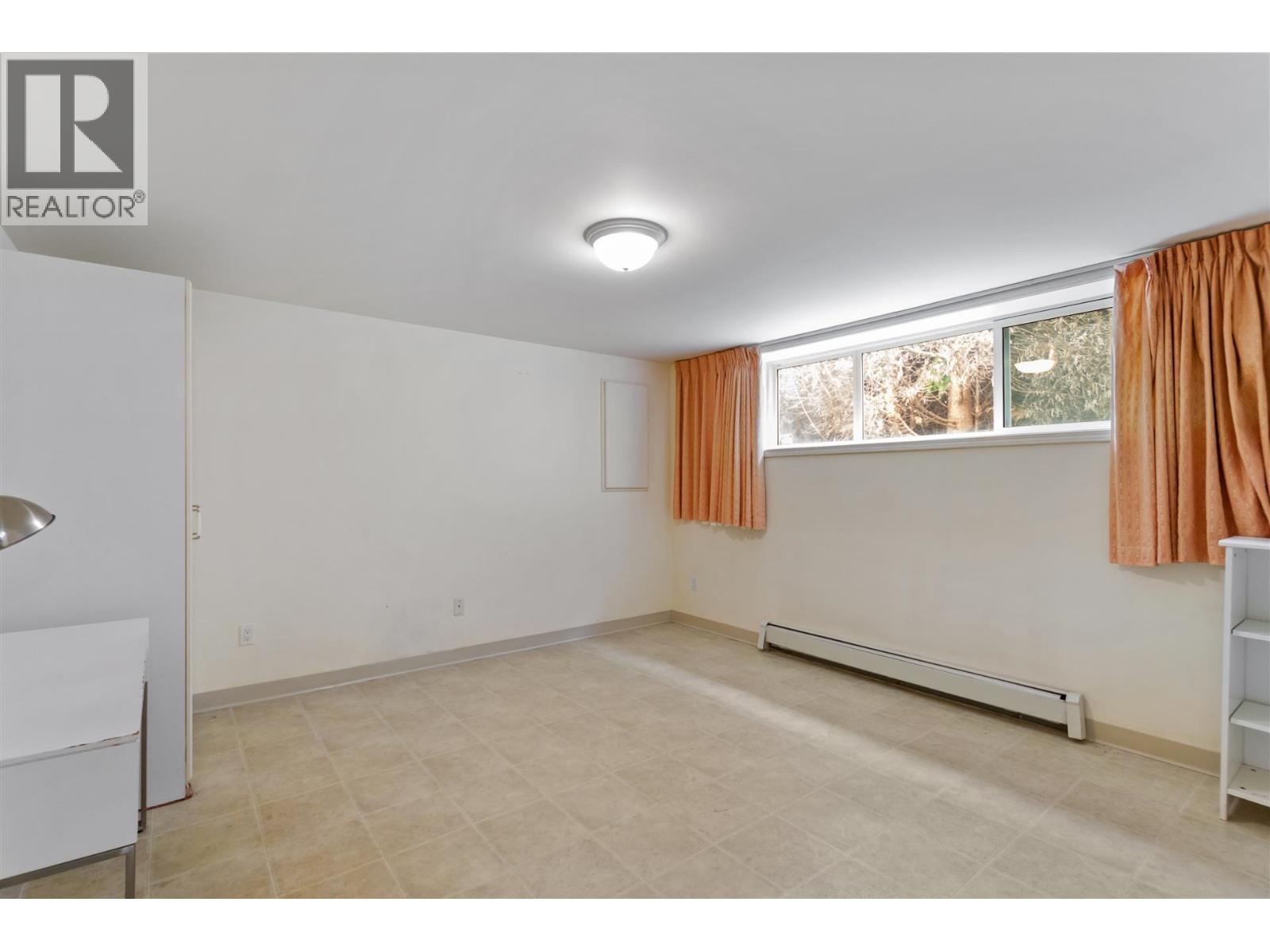 1806 Western Parkway Property Photo 21