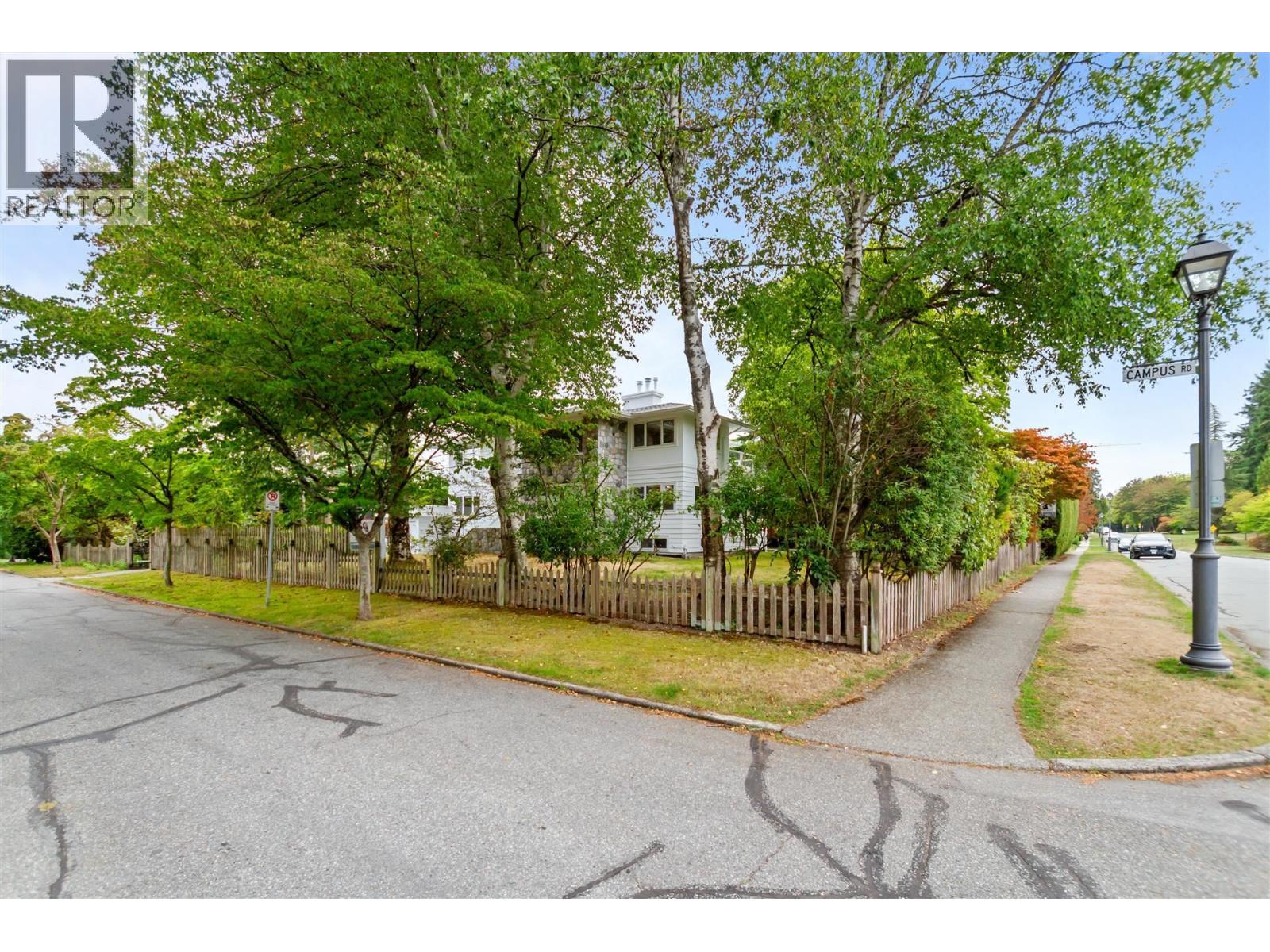 1806 Western Parkway Property Photo 26