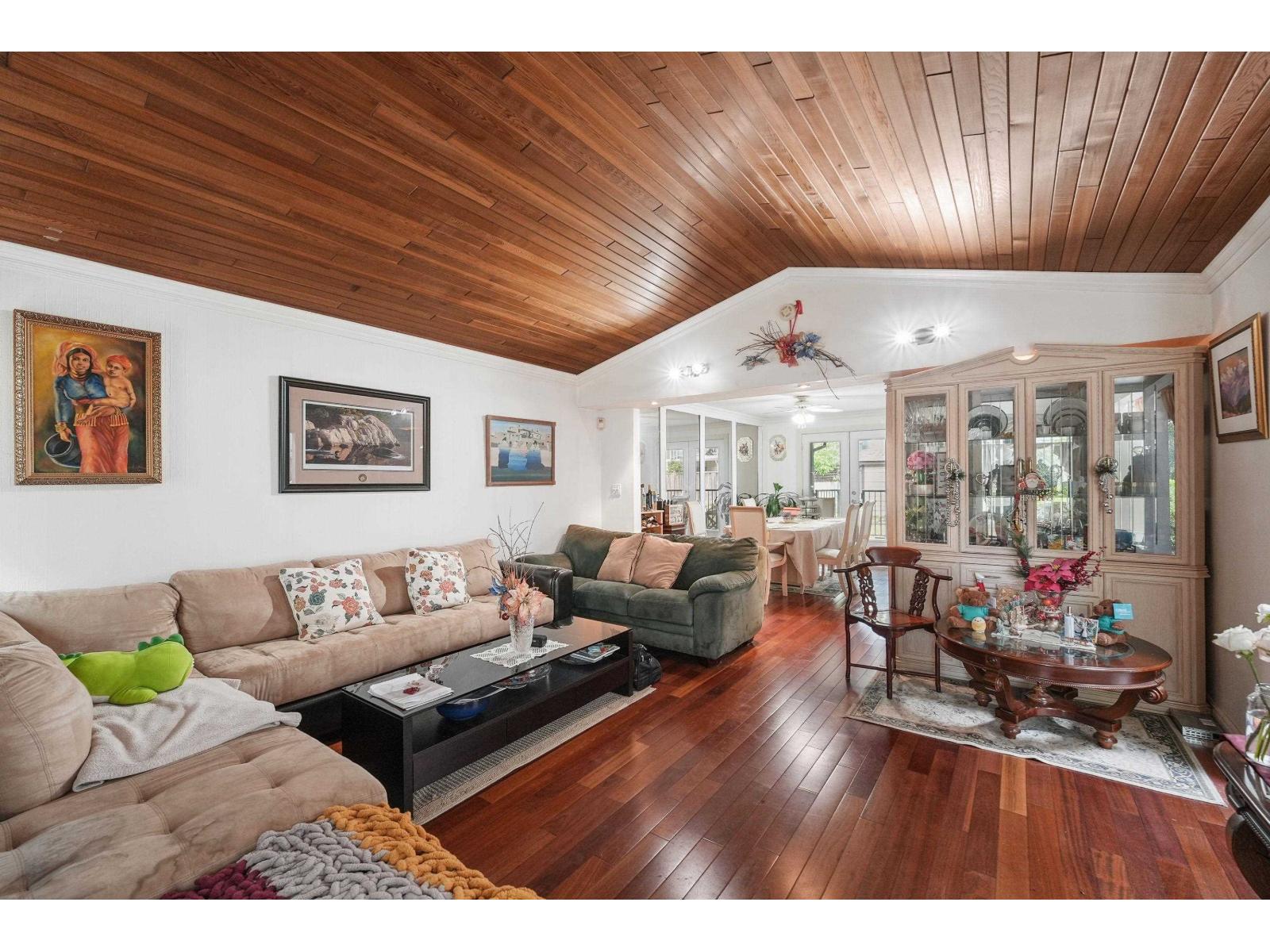 9955 149 Street Property Photo 7