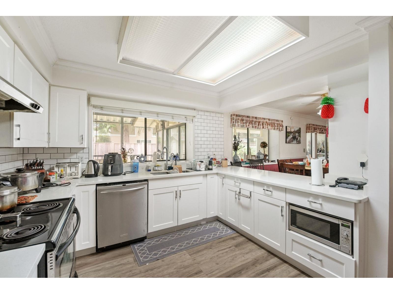 9955 149 Street Property Photo 12