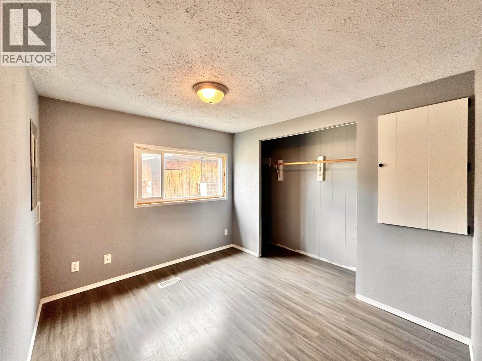 1144 4th Avenue Property Photo 9