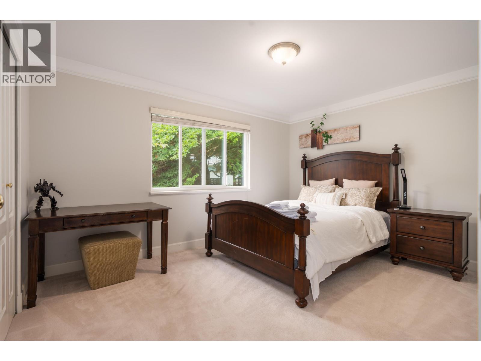 4333 Locarno Crescent Property Photo 31