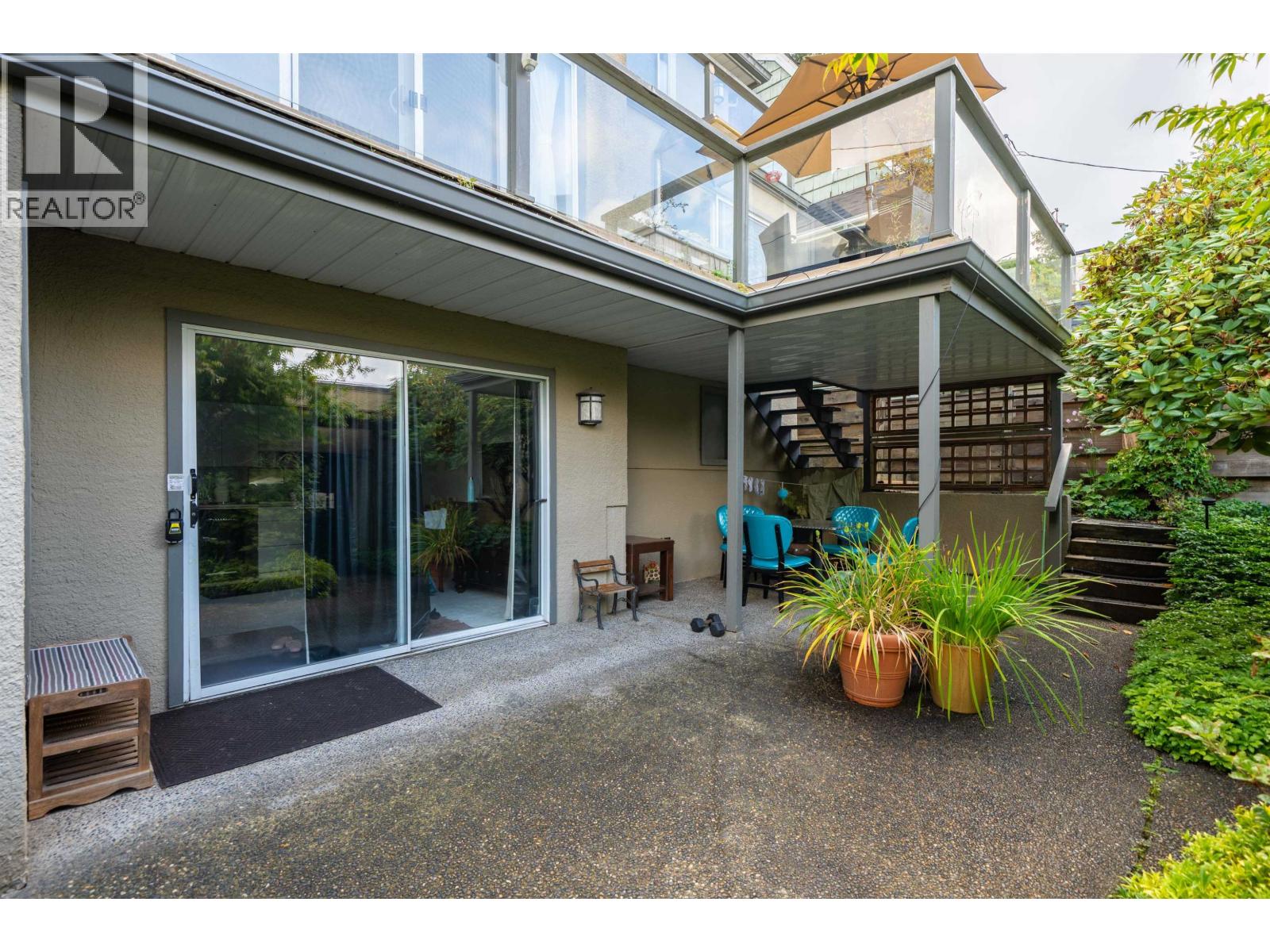 4333 Locarno Crescent Property Photo 38