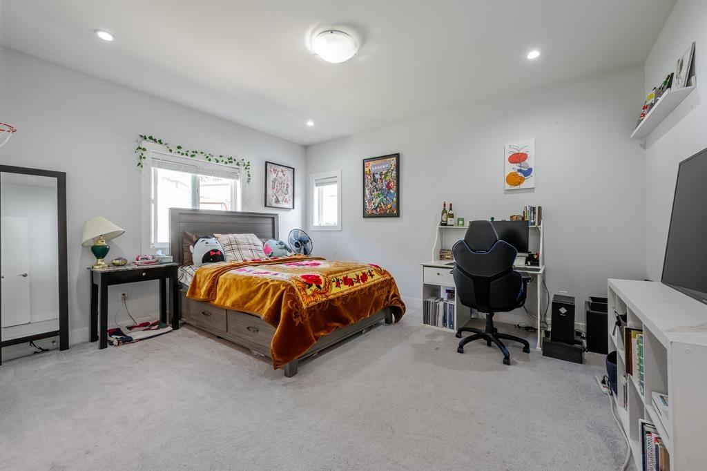 8494 Forest Gate Drive Property Photo 31
