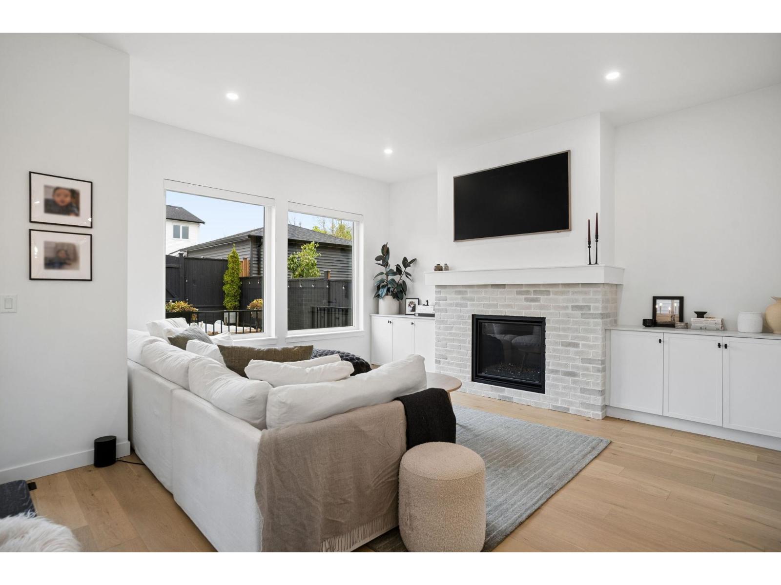 19624 75a Avenue Property Photo 1