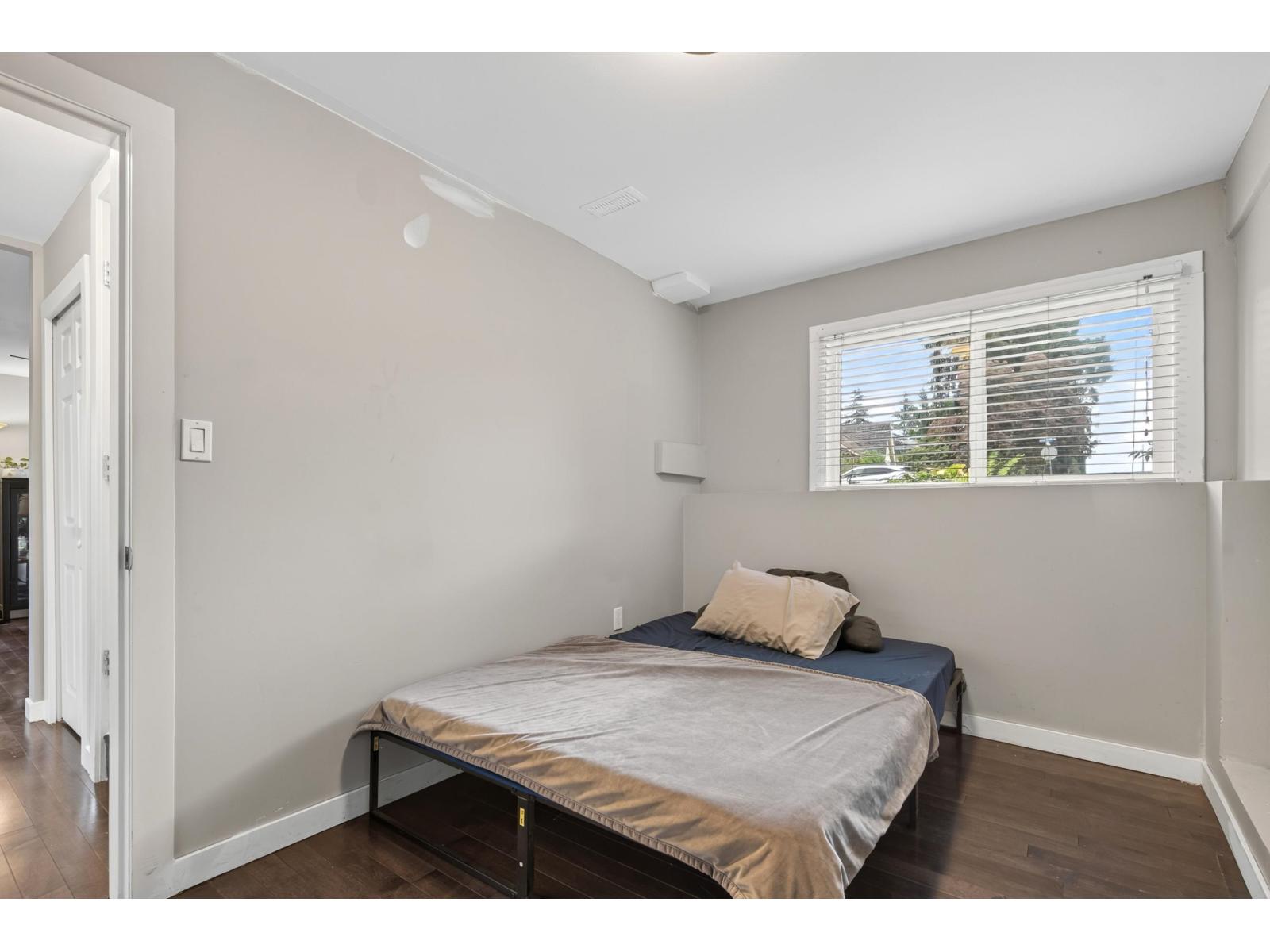 8087 Manson Street Property Photo 15