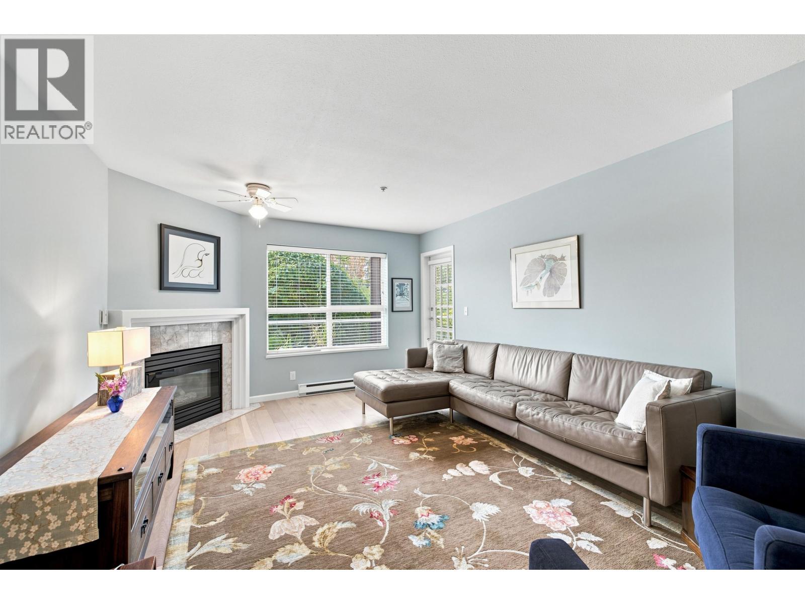 111 4768 53 Street Property Photo 5