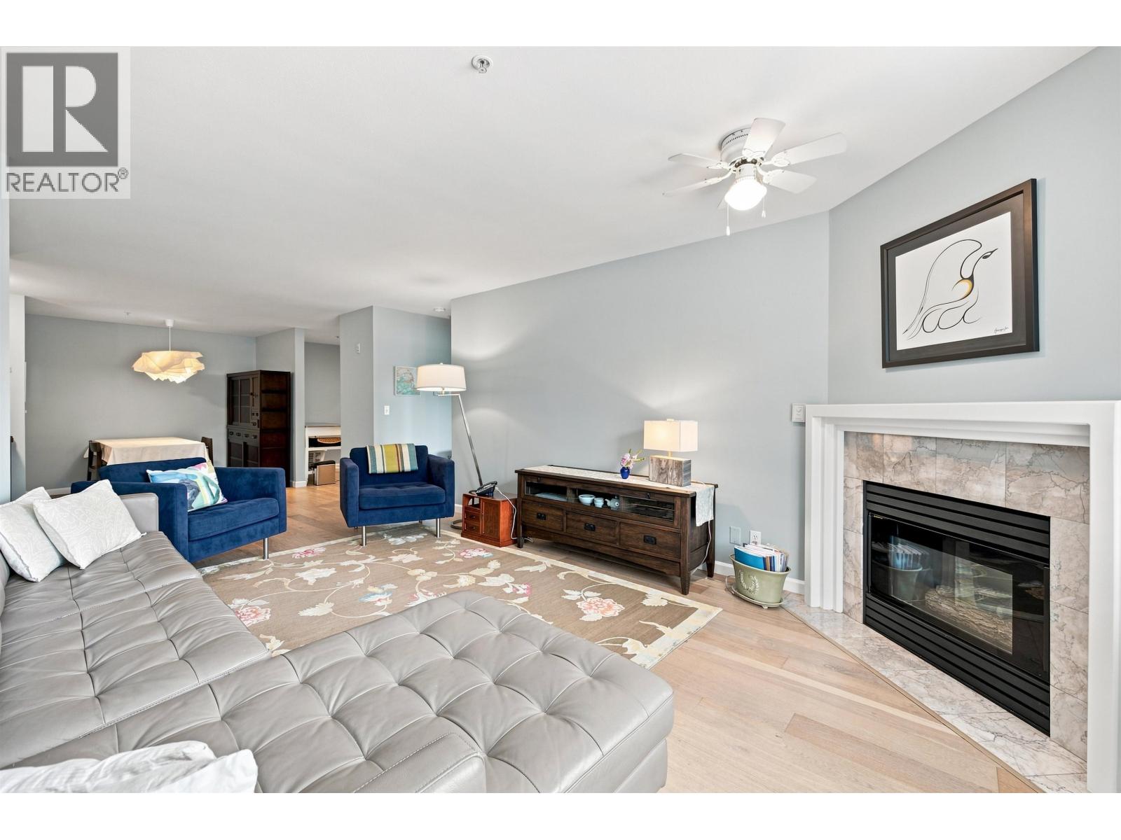 111 4768 53 Street Property Photo 6