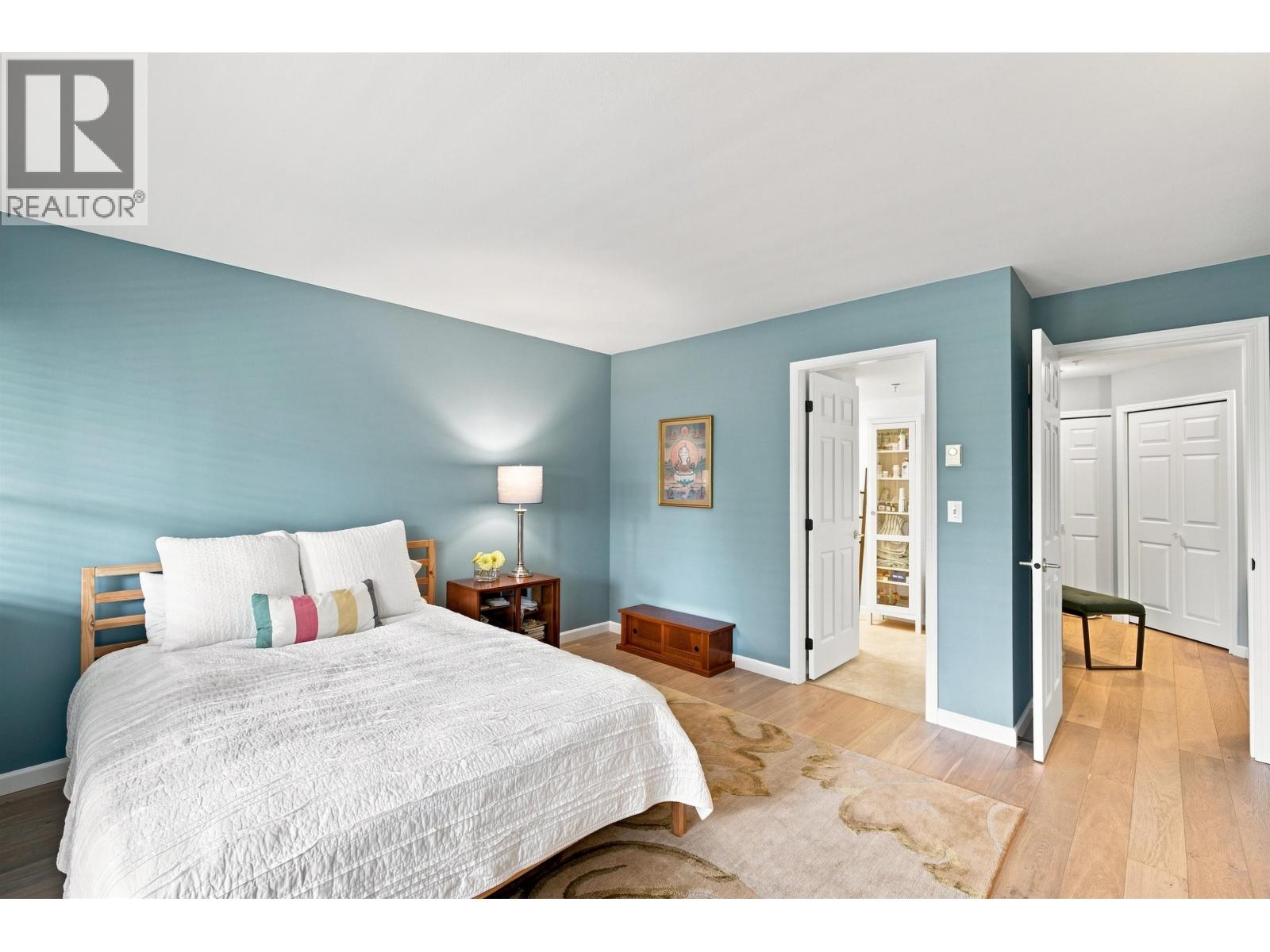 111 4768 53 Street Property Photo 11