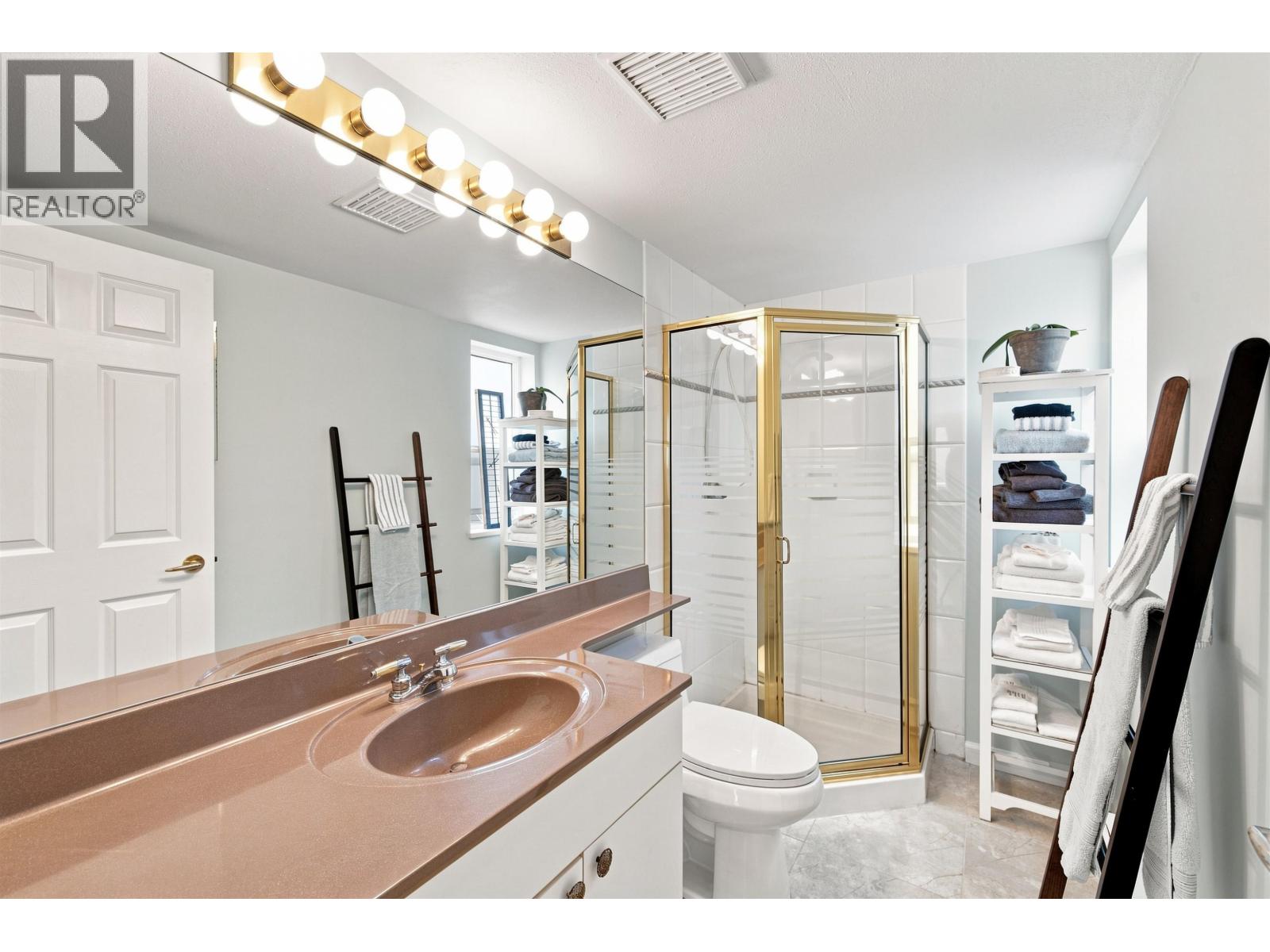 111 4768 53 Street Property Photo 16