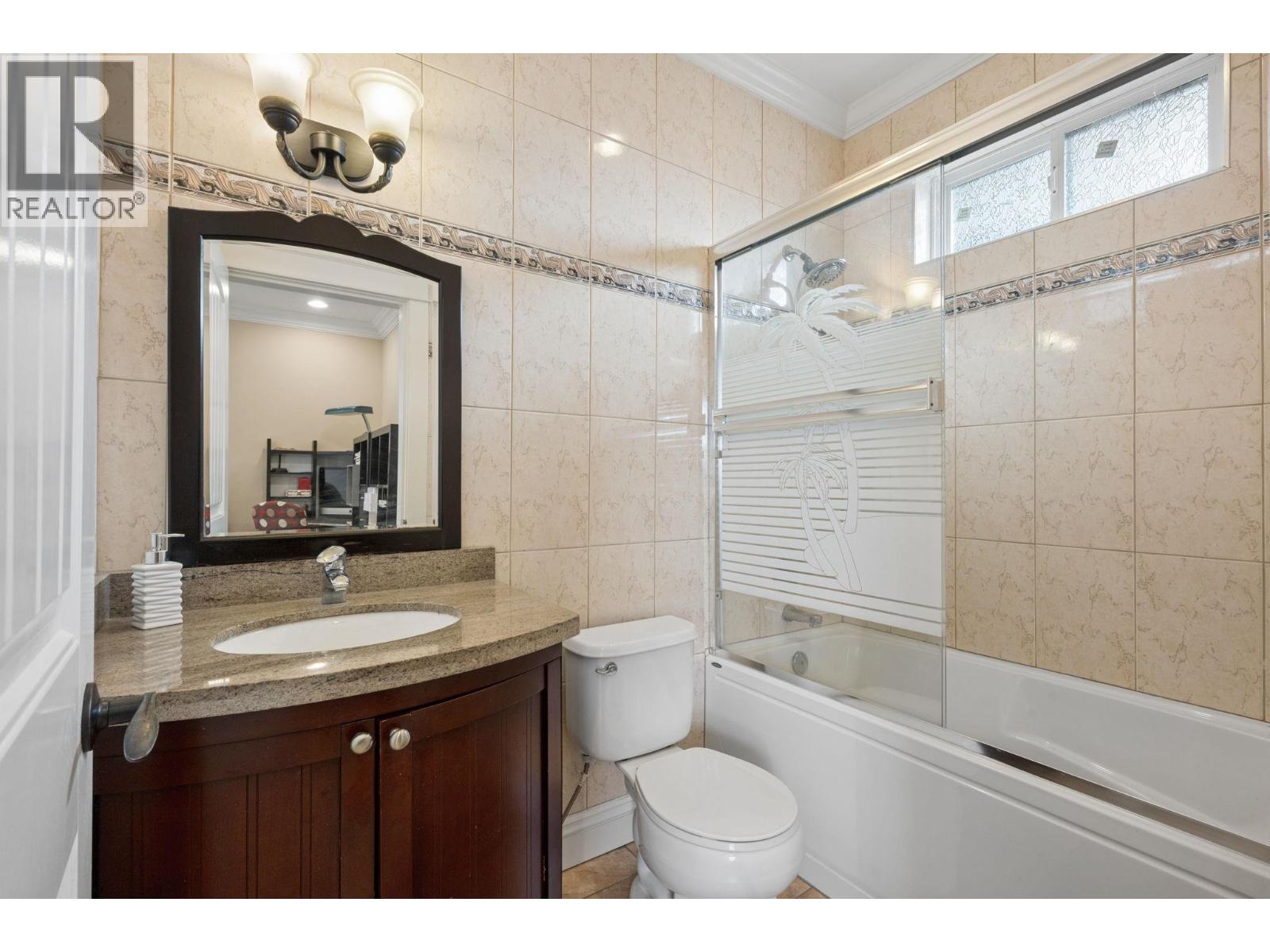 3711 Ullsmore Avenue Property Photo 26