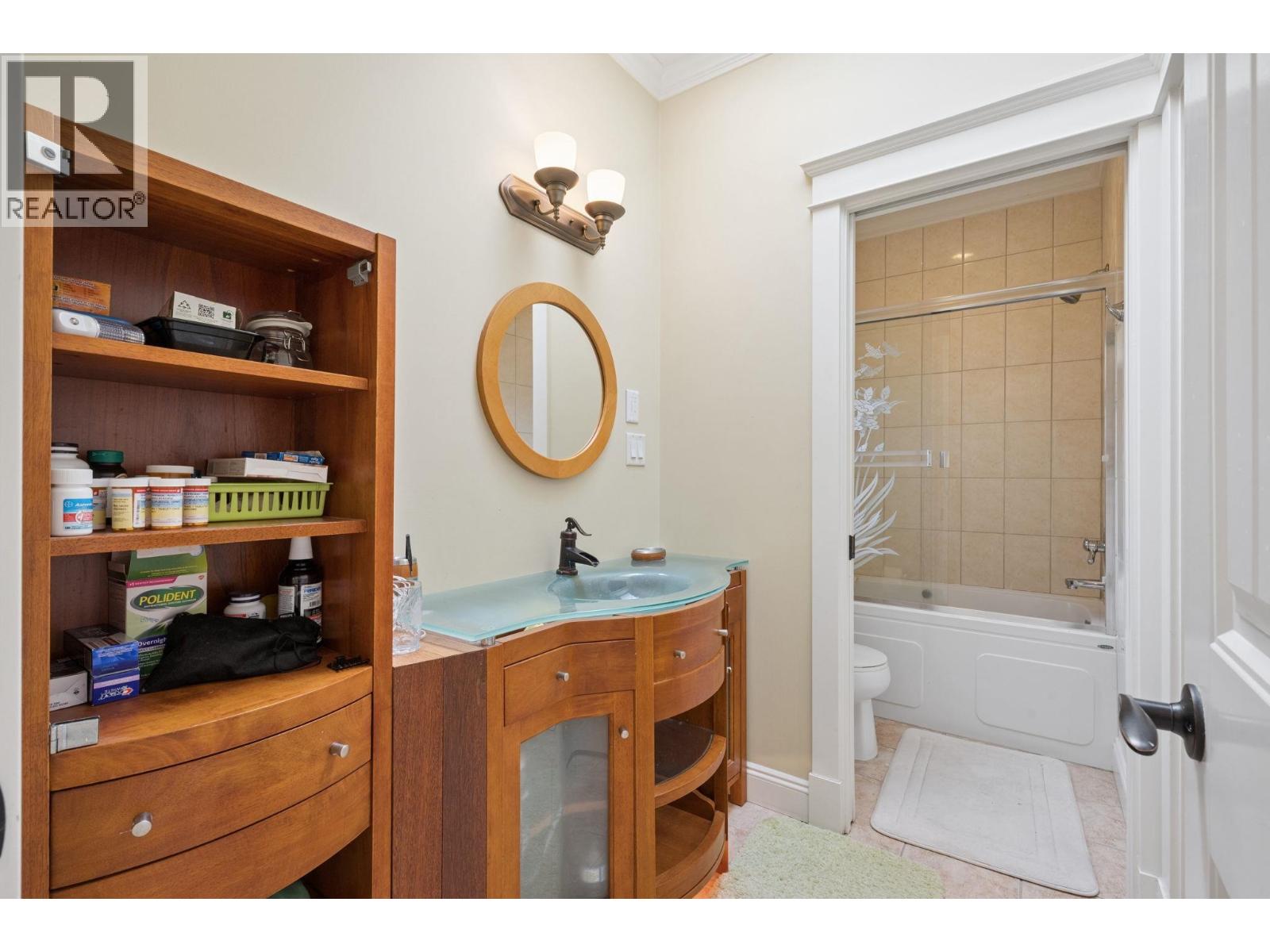 3711 Ullsmore Avenue Property Photo 29