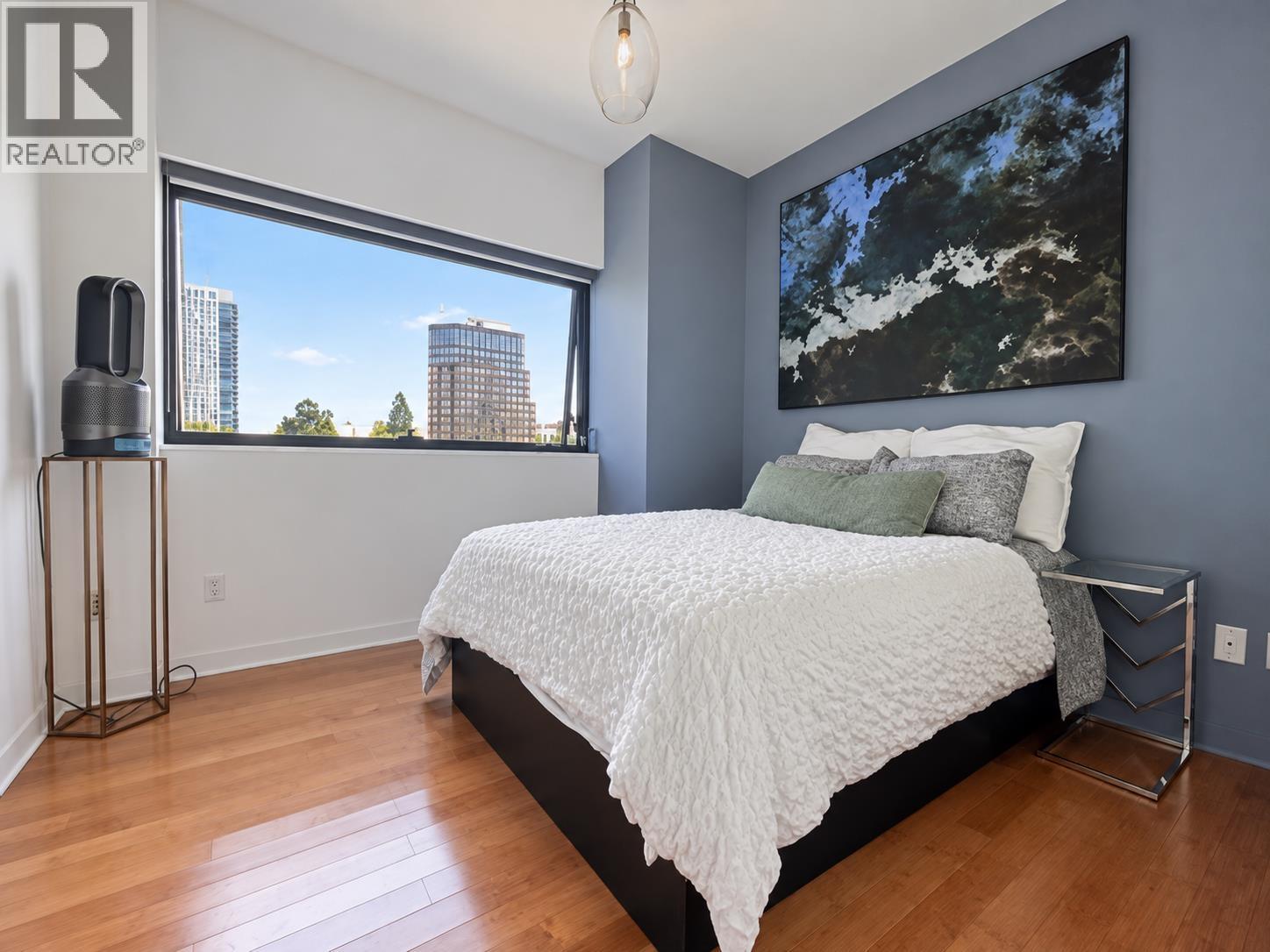 2704 838 W Hastings Street Property Photo 10