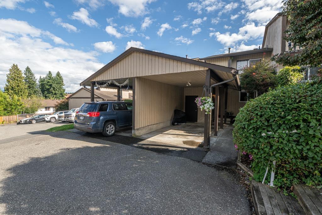 9 32870 Bevan Way Property Photo 6