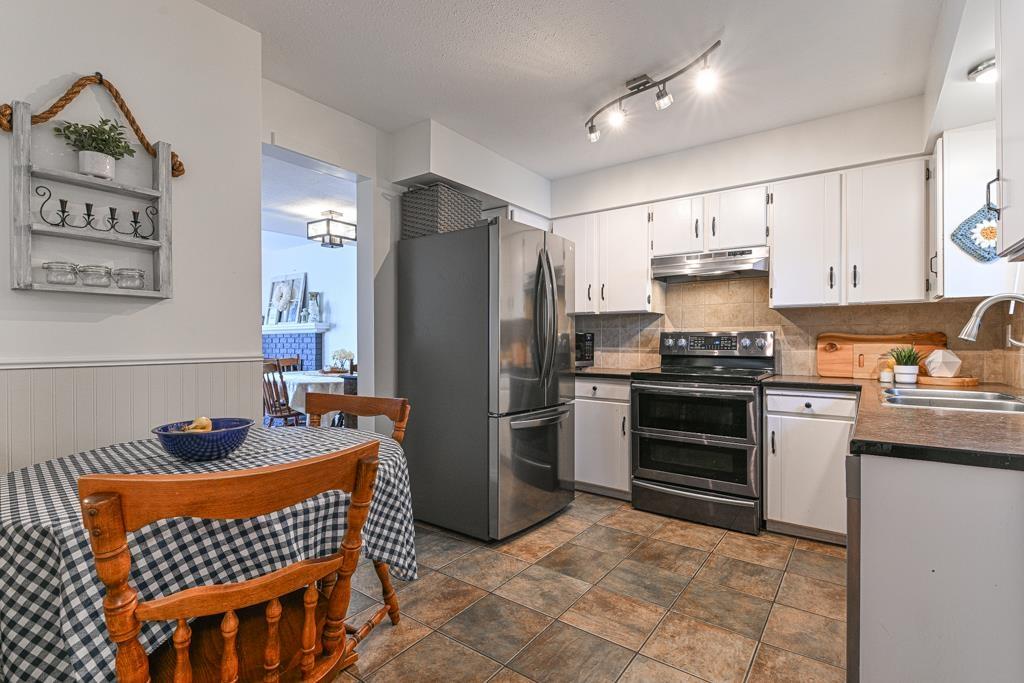 9 32870 Bevan Way Property Photo 17