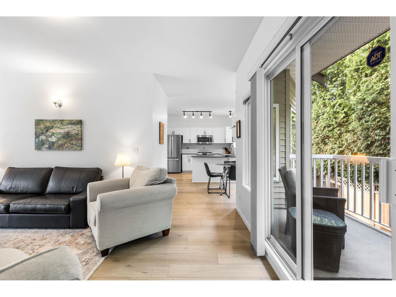 6609 205 Street Property Photo 6