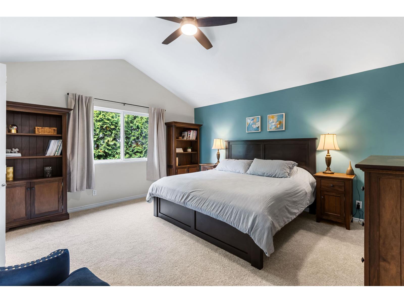 6609 205 Street Property Photo 17