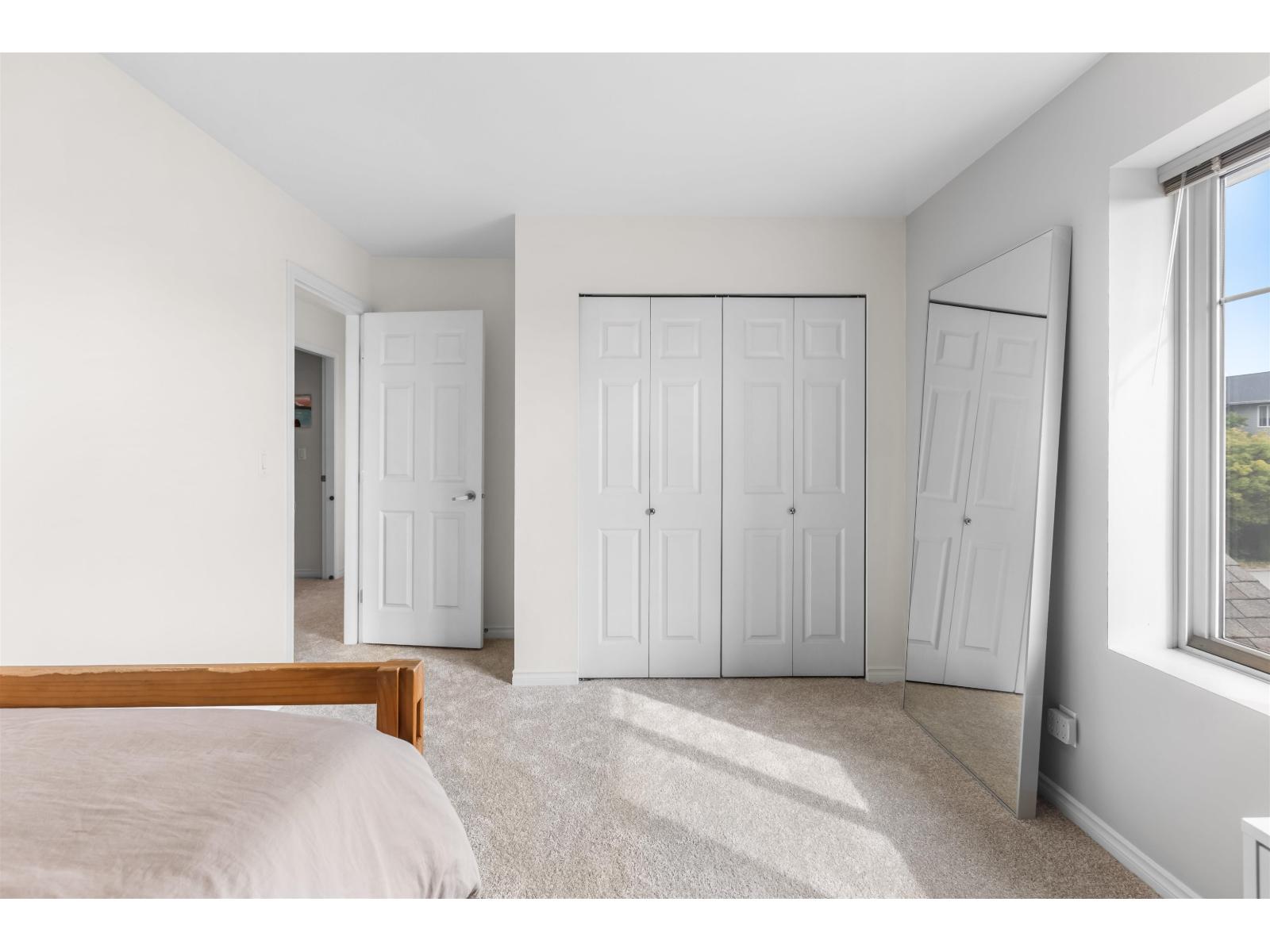 6609 205 Street Property Photo 25